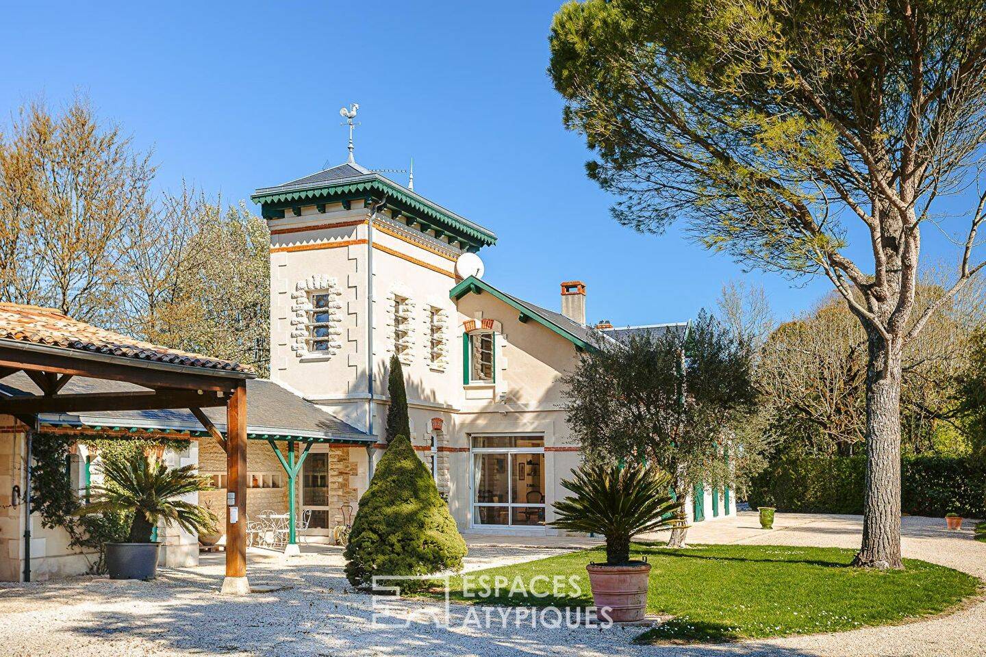 Maison à vendre, 188m², SURGERES
