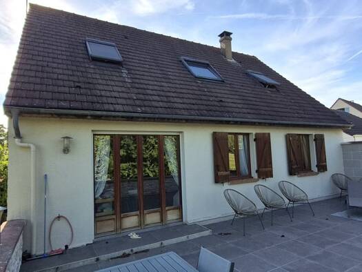 Maison à vendre 365 000 € 8 pièces 4 chambres 195 m² 2 000 m² de terrain Coudun 60150