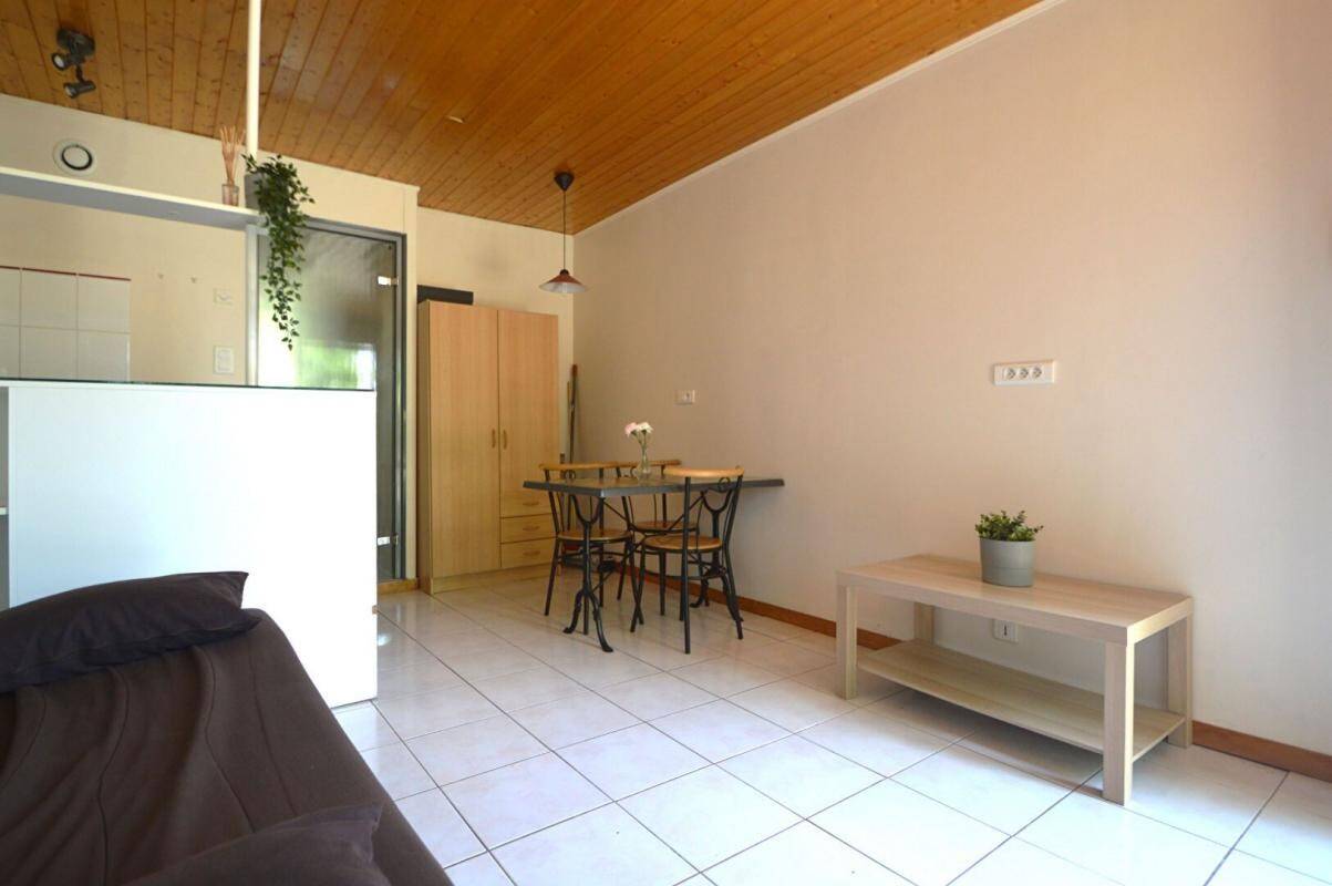 Maison à louer, 21m², PAU