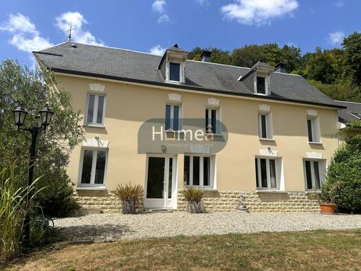 Maison à vendre 335 000 € 6 pièces 3 chambres 215,76 m² 7 769 m² de terrain Val-de-Saâne 76890
