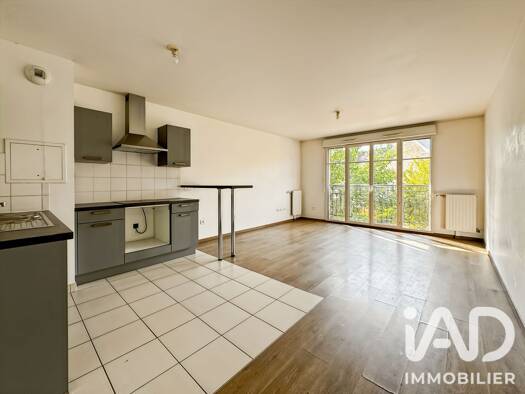 Appartement à vendre 279 000 € 3 pièces 2 chambres 61,35 m² 1er étage Bas Guichet-Centre Est Orsay 91400