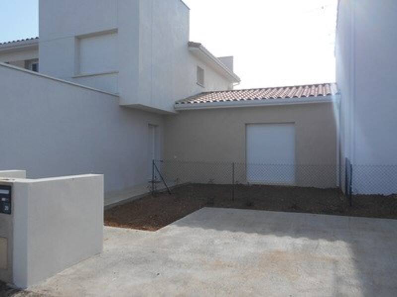 Maison à louer, 89m², GARONS