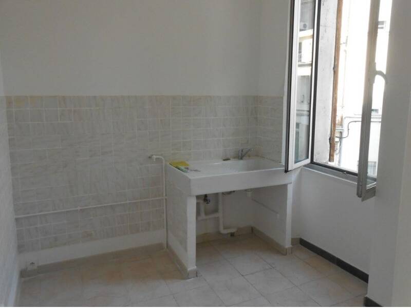 Maison à louer, 29m², MARSEILLE 3E