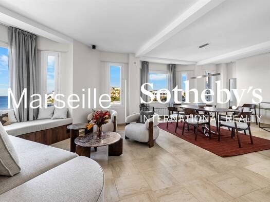 Appartement à louer 4 300 € 5 pièces 4 chambres 140 m² Étage 4/8 Le Pharo Marseille 7ème arrondissement 13007