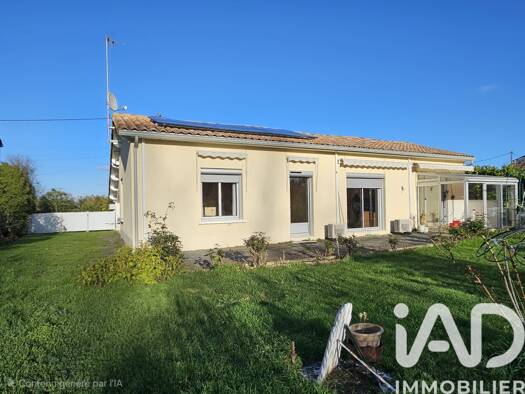 Maison de plain-pied à vendre 130 000 € 3 pièces 2 chambres 83 m² 5 477 m² de terrain Le Bourdet 79210