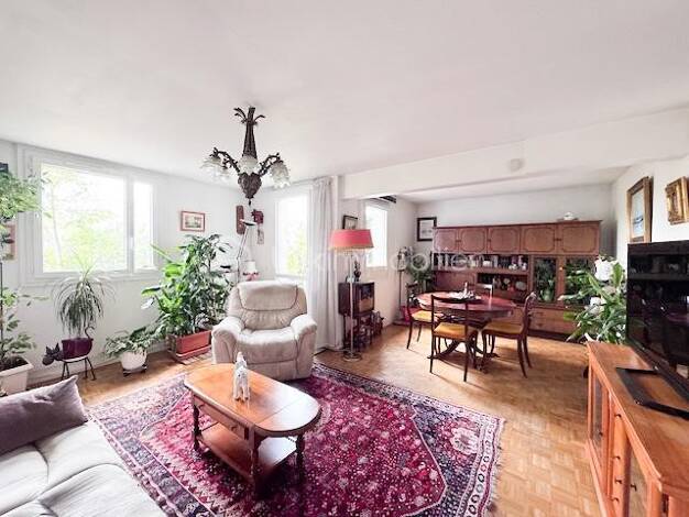 Duplex à vendre 219 000 € 5 pièces 4 chambres 105 m² Dernier étage, Étage 3/3 La Renardiere Roissy-en-Brie 77680