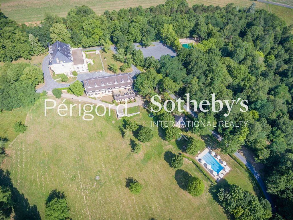 Maison à vendre, 2300m², MONTIGNAC