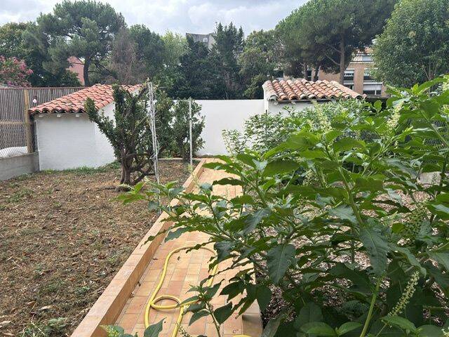 TOULOUSAINE TYPE 4 ENTIEREMENT RENOVEE AVEC PRESTATIONS HAUT DE — 38