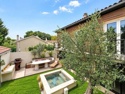 Maison à vendre 460 000 € 6 pièces 4 chambres 191 m² 282 m² de terrain Montaudon Libourne 33500