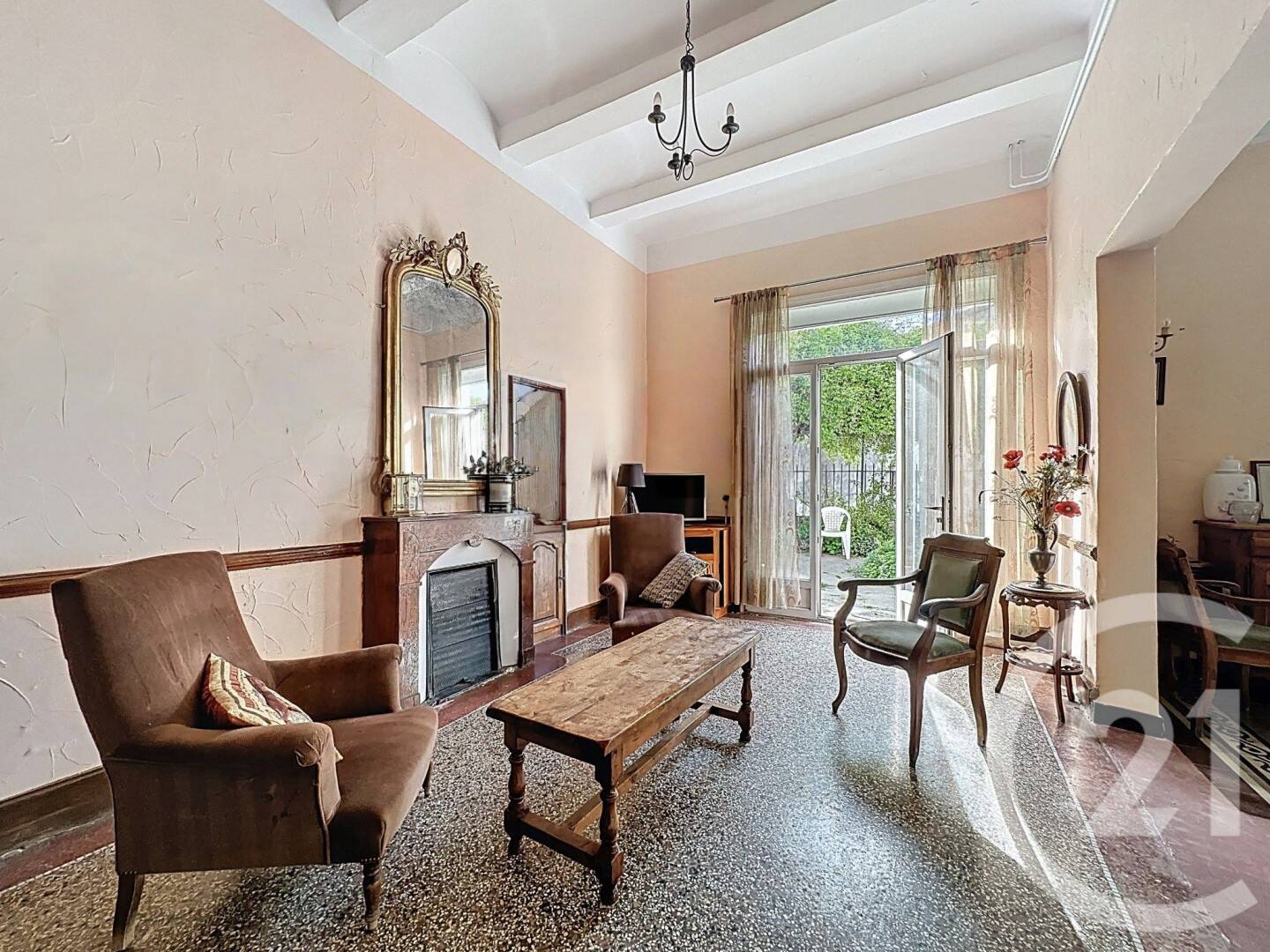 Maison à vendre, 220m², SAINT GENIES DES MOURGUES