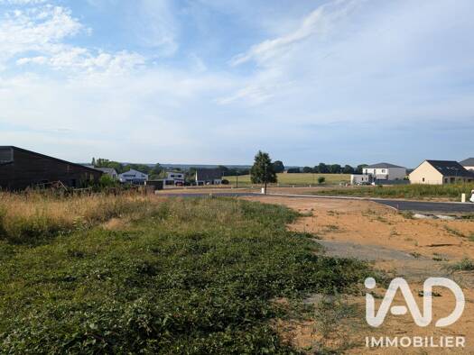 Terrain constructible viabilisé à vendre 114 000 € 449 m² de terrain Trangé 72650
