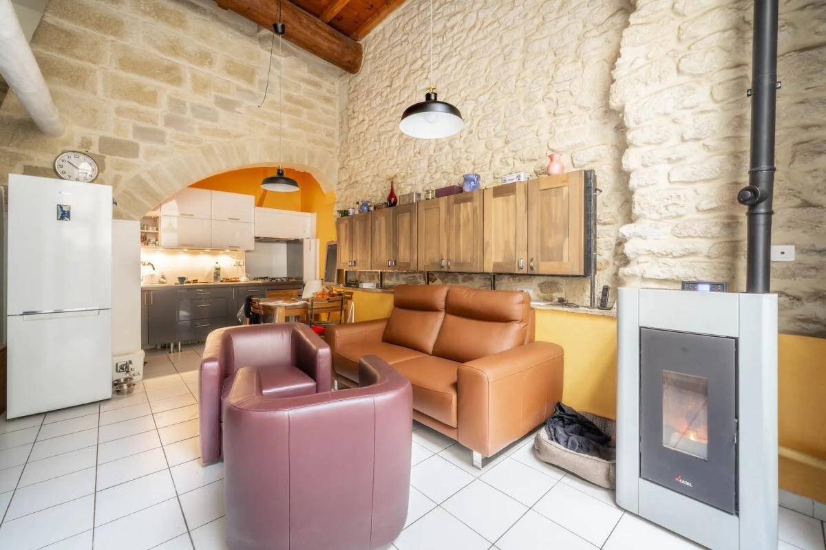 Maison à vendre, 101m², GALLARGUES LE MONTUEUX
