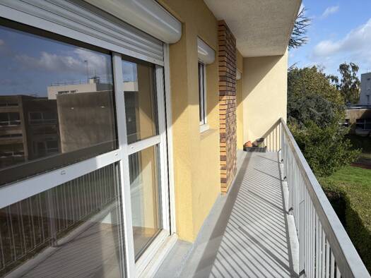 Appartement à vendre 157 000 € 2 pièces 1 chambre 47 m² Étage 1/4 Bois Nogent Agiot Maurepas 78310