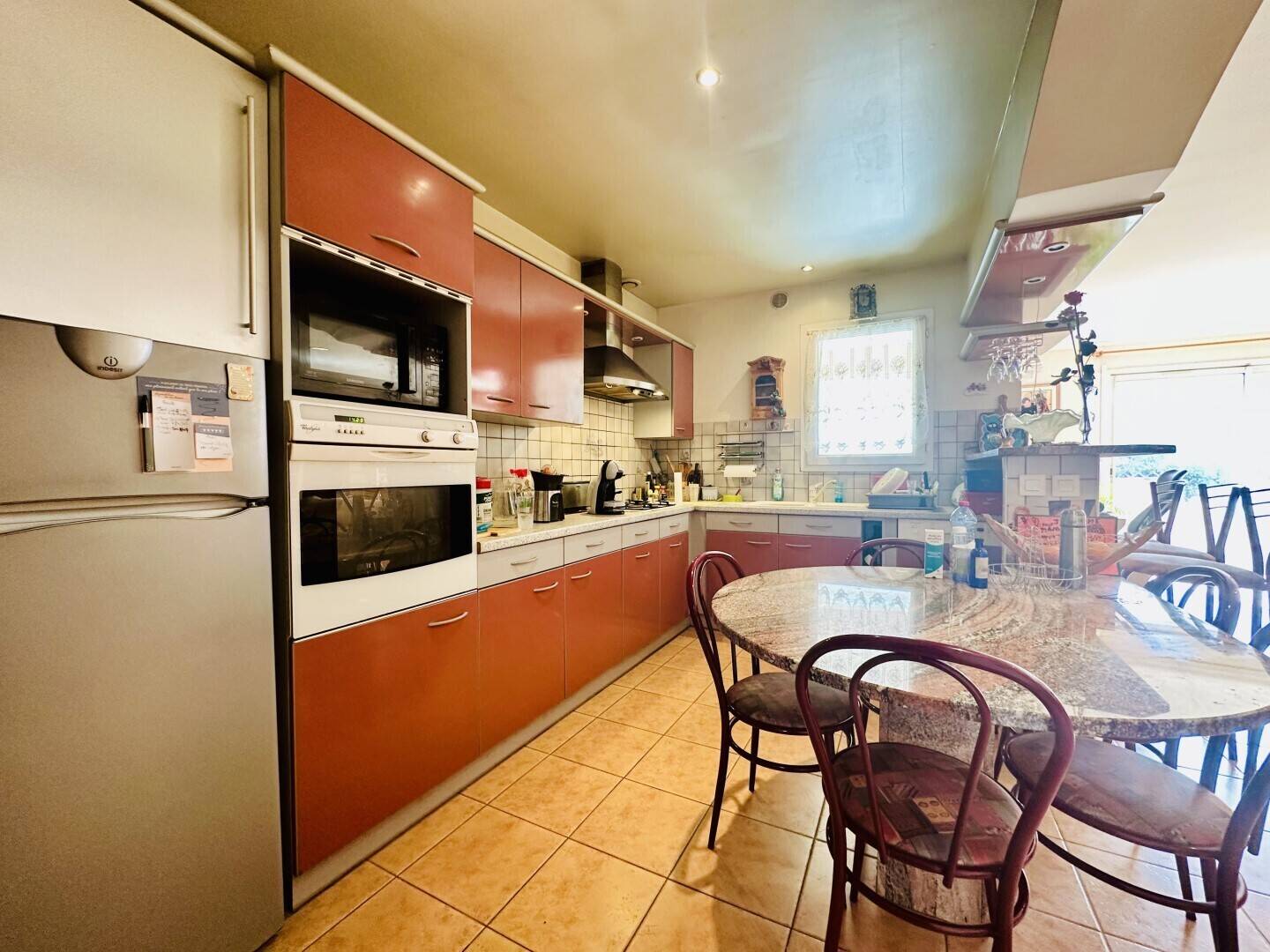 Maison à vendre, 172m², VILLENEUVE DE LA RAHO