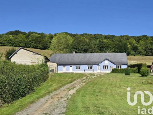 Maison de plain-pied à vendre 150 000 € 4 pièces 3 chambres 100 m² 5 065 m² de terrain Nolléval 76780