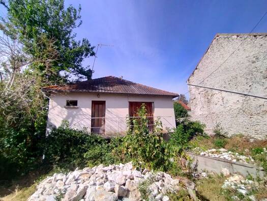 Pavillon à vendre 139 000 € 3 pièces 1 chambre 53 m² 426 m² de terrain Guernes 78520
