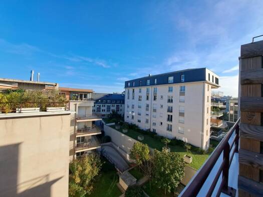 Appartement à vendre 143 700 € 2 pièces 1 chambre 40 m² Étage 5/5 Gare-Leclerc Le Mans 72000