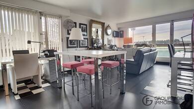 Appartement à louer 1 650 € 5 pièces 2 chambres 92 m² Étage 1/4 Mairie Marcq-en-Baroeul 59700