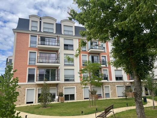 Appartement à louer 690 € 1 pièce 33 m² Étage 4/4 Gare Mantes-la-Jolie 78200