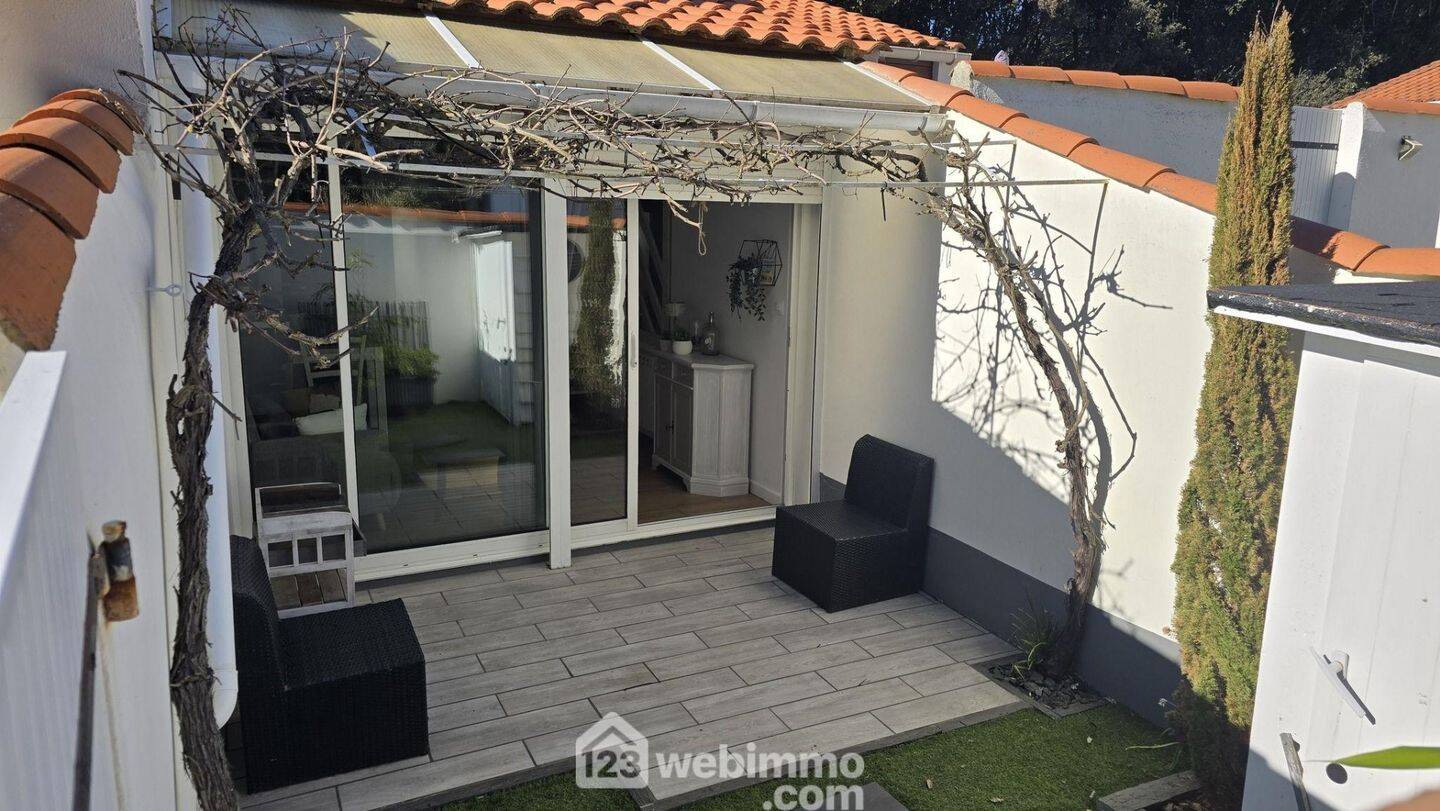 Maison à vendre, 29m², TALMONT SAINT HILAIRE