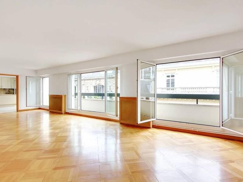 Maison à louer, 106m², PARIS 8E