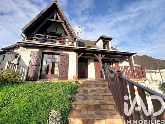 Pavillon à vendre 490 000 € 8 pièces 4 chambres 178 m² 310 m² de terrain Le Cheteau Villiers-sur-Marne 94350