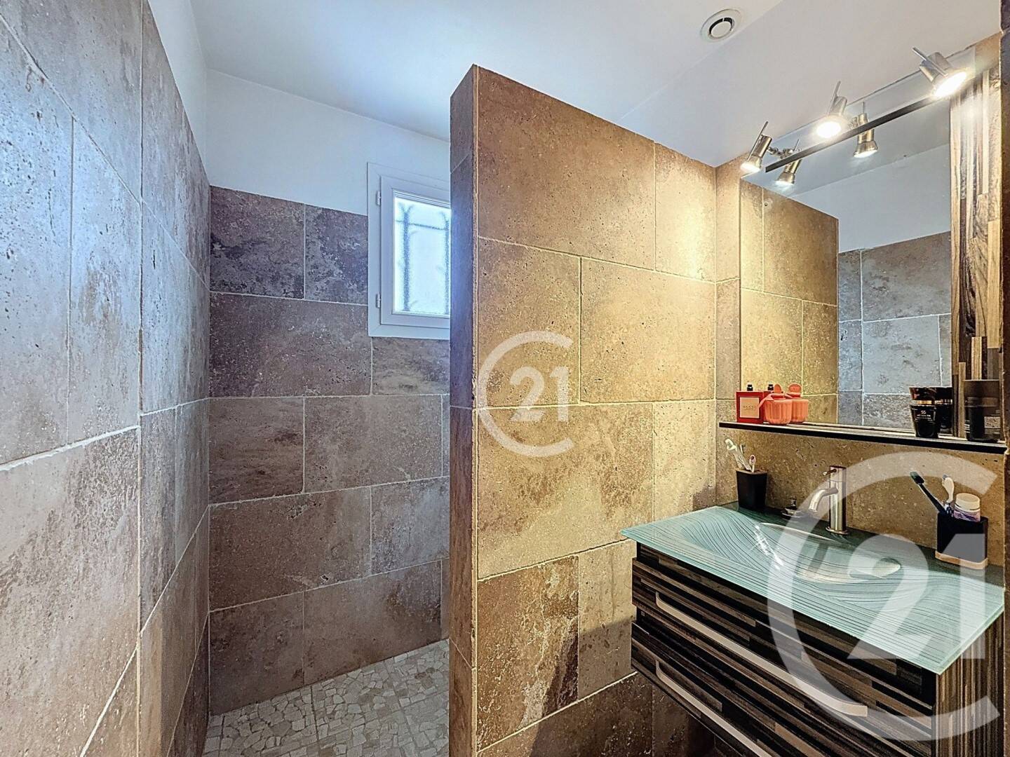 Maison à vendre, 110m², CHATEAURENARD