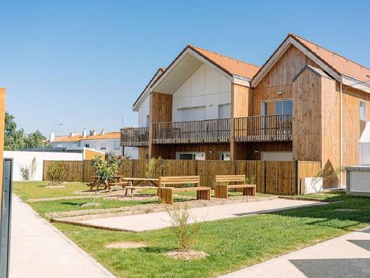 Appartement à vendre 364 000 € 3 pièces 2 chambres 69 m² Les Sables-d'Olonne 85100