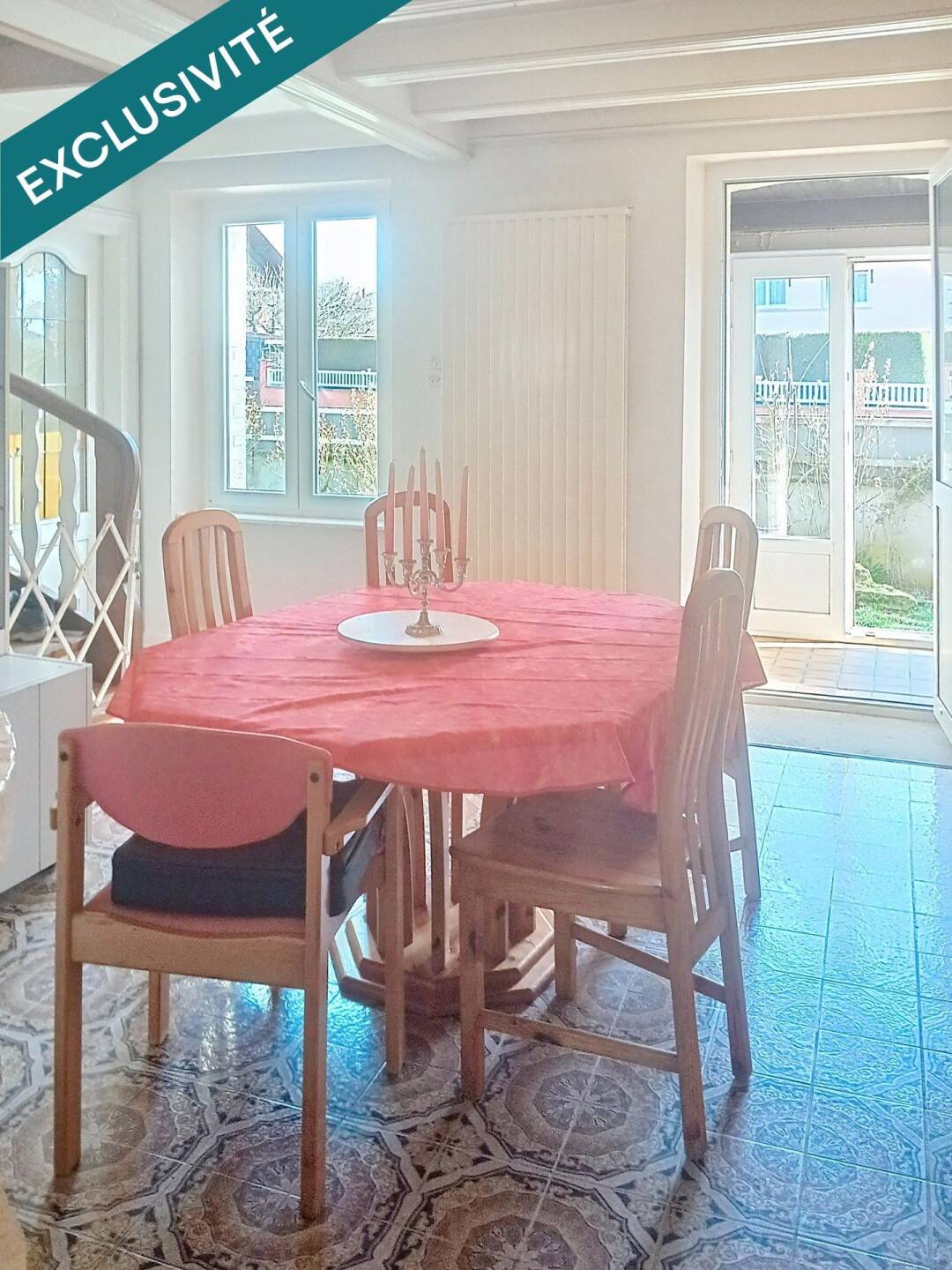 Maison à vendre, 132m², MONTREUX VIEUX
