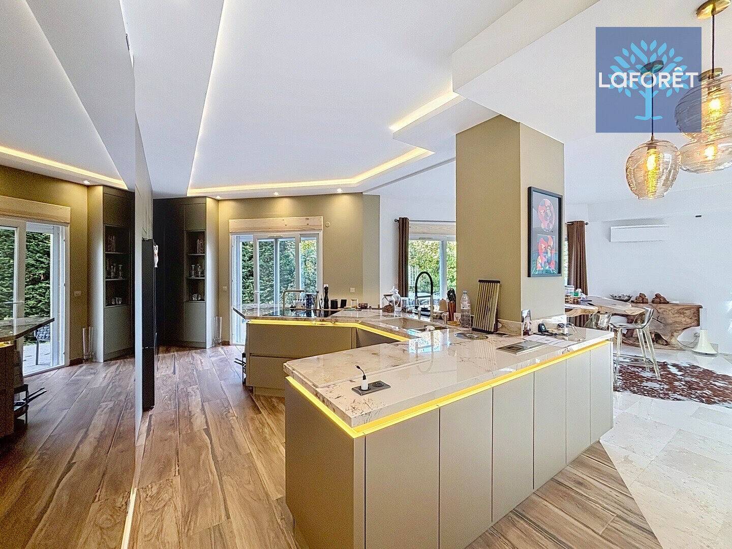 Maison à vendre, 350m², NOISY LE GRAND