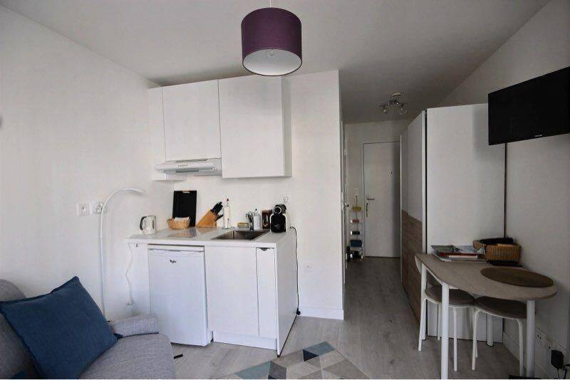Maison à louer, 16m², COURBEVOIE