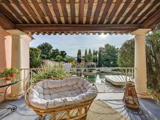 Maison à vendre 950 000 € 5 pièces 4 chambres 221,56 m² 692 m² de terrain Marseille 12ème arrondissement 13012