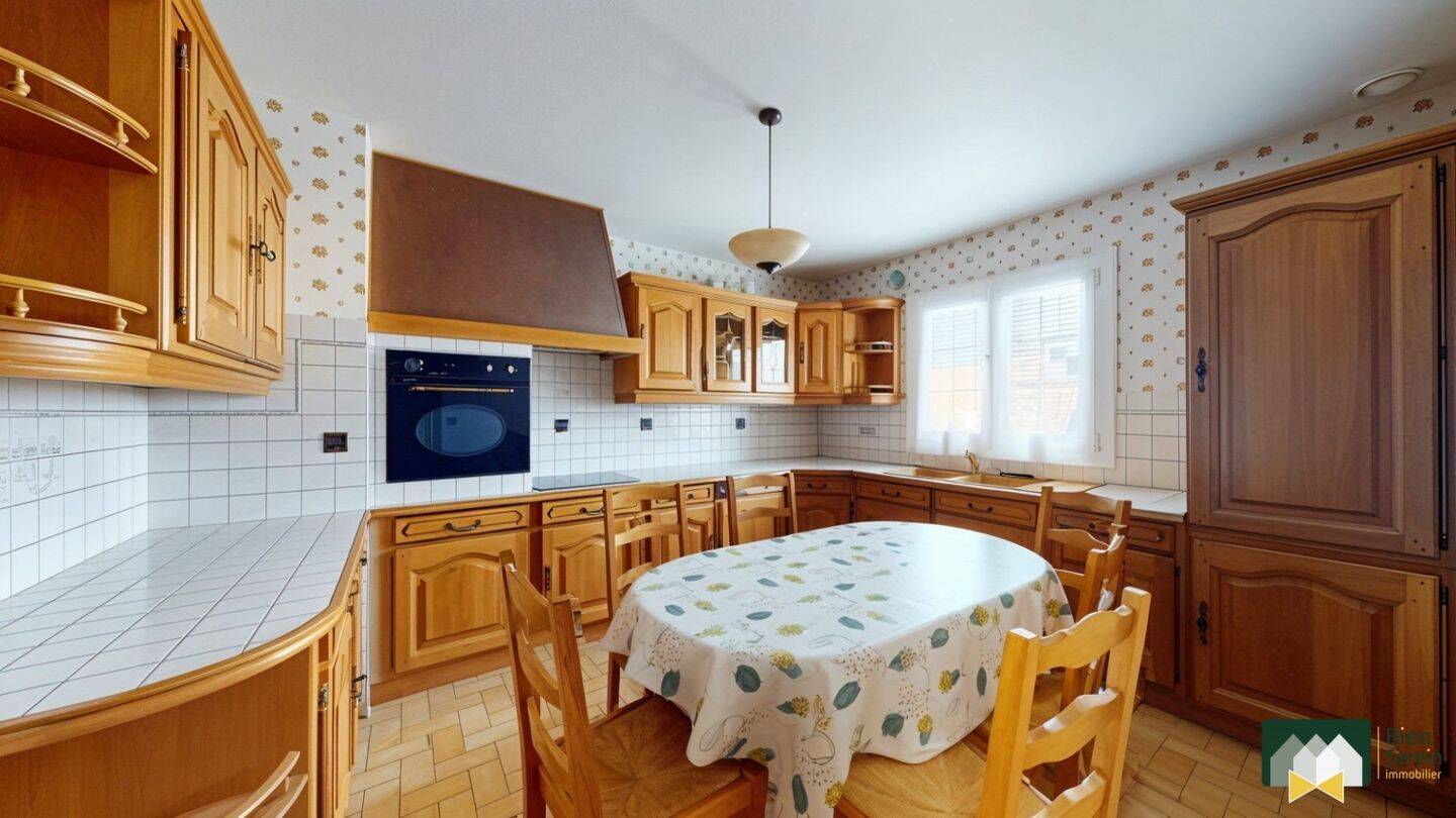 Maison à vendre, 109m², MARVILLE MOUTIERS BRULE
