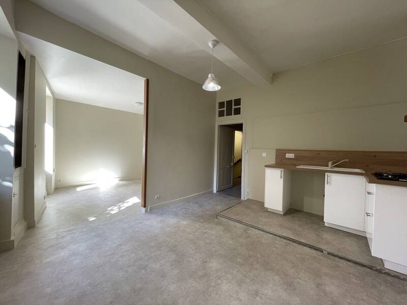 Maison à louer, 107m², DORDOGNE