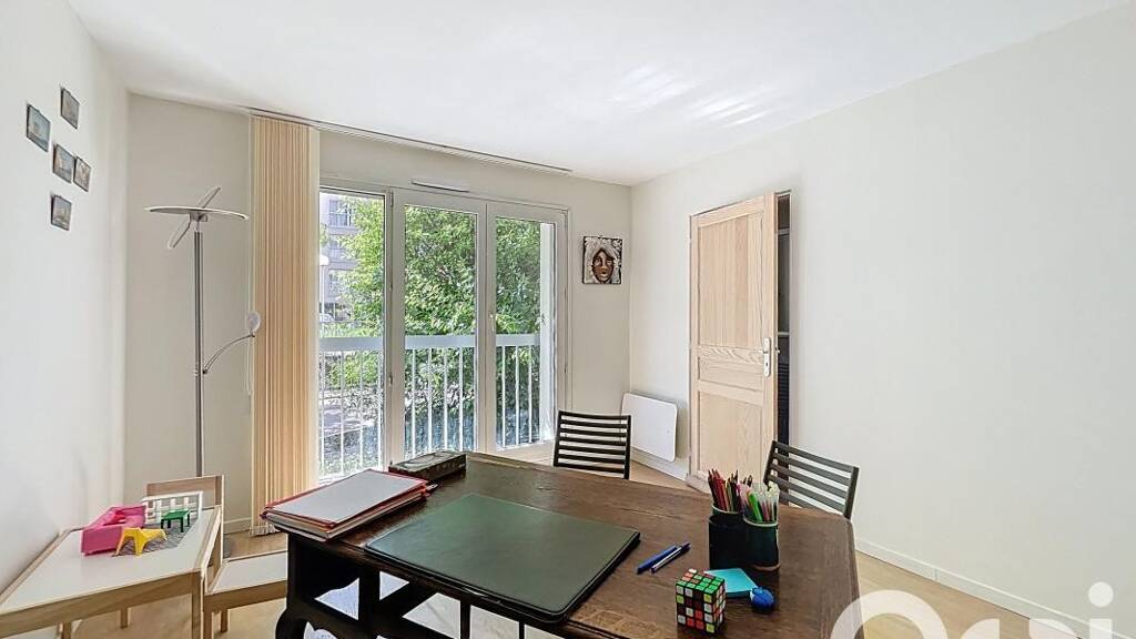 Appartement à vendre 120 000 € 1 pièce 29,3 m² RDC Saphir Longjumeau 91160