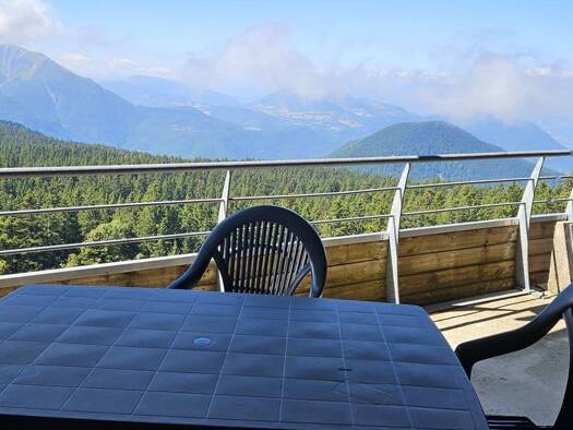 Appartement à vendre 153 000 € 2 pièces 2 chambres 35,71 m² Étage 8/8 Chamrousse 38410