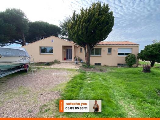 Maison à vendre 275 000 € 5 pièces 4 chambres 150 m² 3 800 m² de terrain Château-Guibert 85320