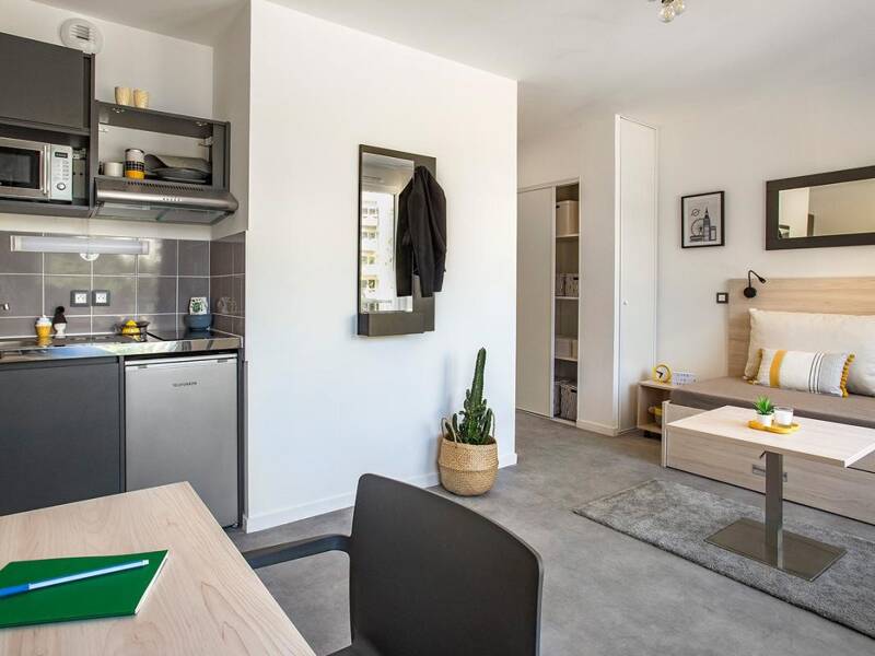 Maison à louer, 42m², LYON 9E
