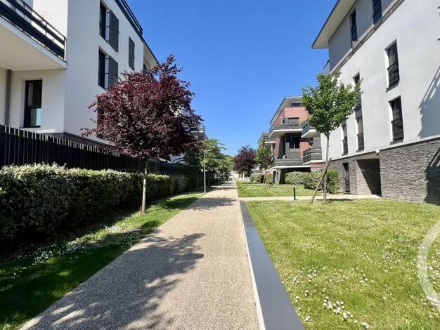 Duplex à vendre 315 000 € 4 pièces 3 chambres 79,4 m² 2ème étage Pontoise 95300
