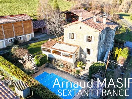 Maison à vendre 329 000 € 4 pièces 3 chambres 189 m² 1 288 m² de terrain Puivert 11230