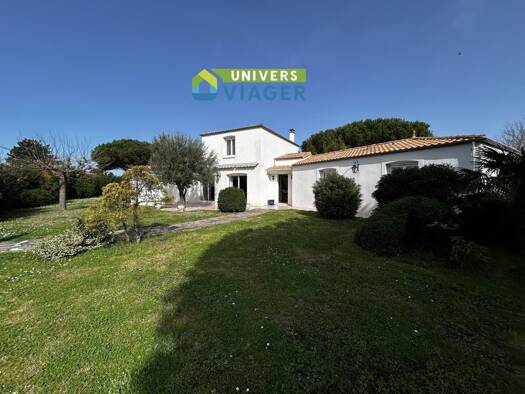 Maison en viager occupé Bouquet 115 000 € 5 pièces 3 chambres 168 m² Les Villages Royan 17200
