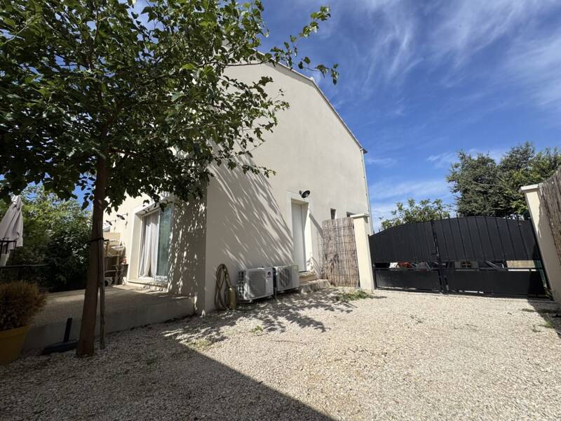 Maison à vendre, 84m², PERNES LES FONTAINES