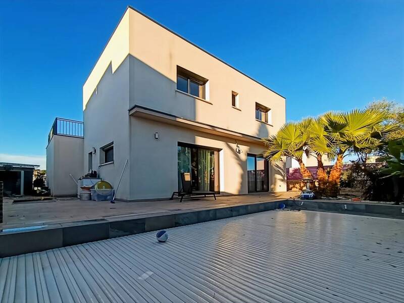 Maison à vendre, 157m², JUVIGNAC