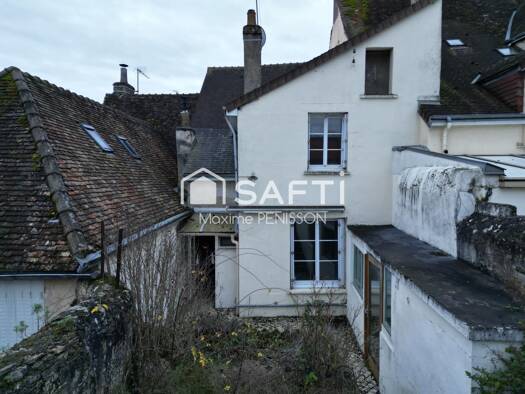 Maison à vendre 82 500 € 4 pièces 3 chambres 98 m² 160 m² de terrain Sud Mamers 72600