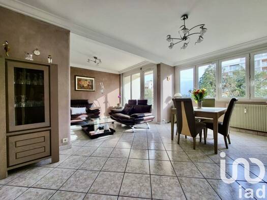 Appartement à vendre 139 000 € 5 pièces 3 chambres 86 m² Bellevue-Solaure Saint-Étienne 42100