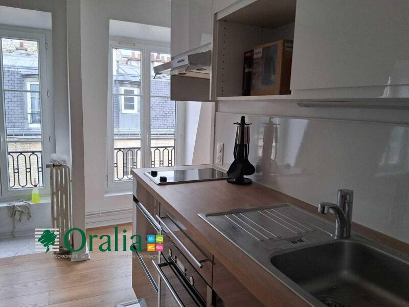 Maison à louer, 46m², PARIS 16E