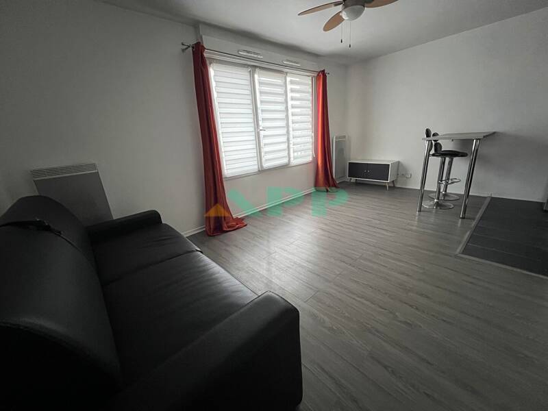 Maison à louer, 28m², BRETIGNY SUR ORGE