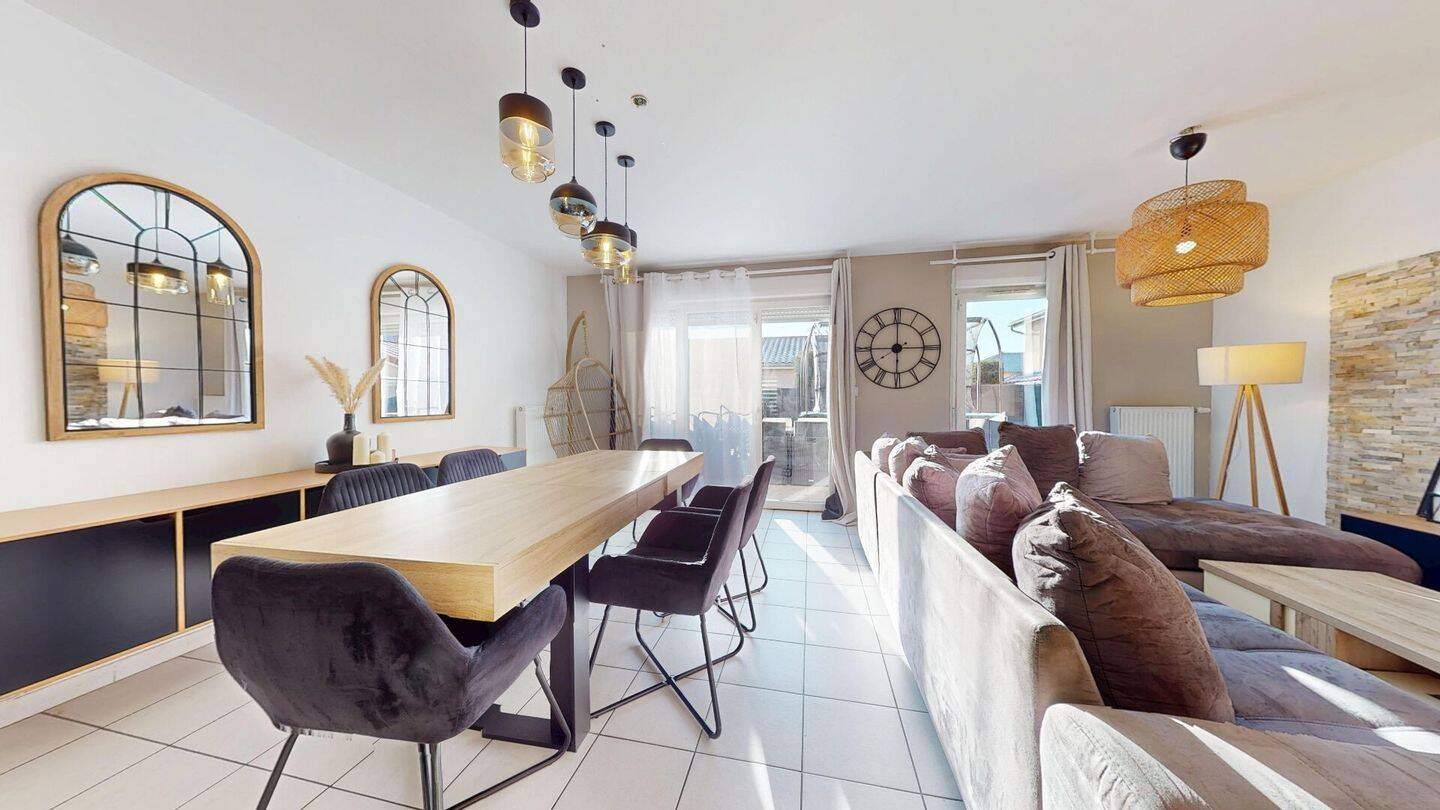 Maison à vendre, 104m², REVENTIN VAUGRIS