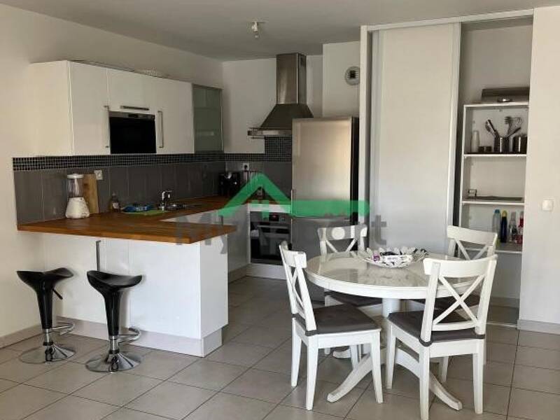 Maison à louer, 60m², MARSEILLE 8E