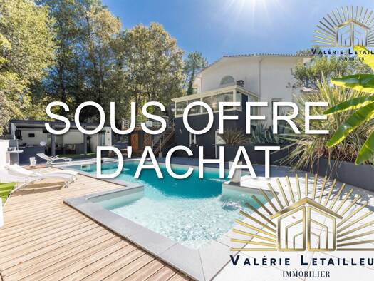 Maison à vendre 624 000 € 6 pièces 4 chambres 180 m² 1 994 m² de terrain Sallebœuf 33370